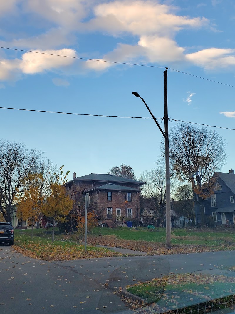 The Historic Village Inn of Medina in Medina, New York, United States