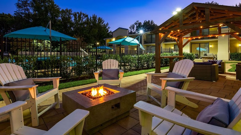 The Hub Middletown Red Bank, BW Signature Collection in Little Silver, New Jersey, United States