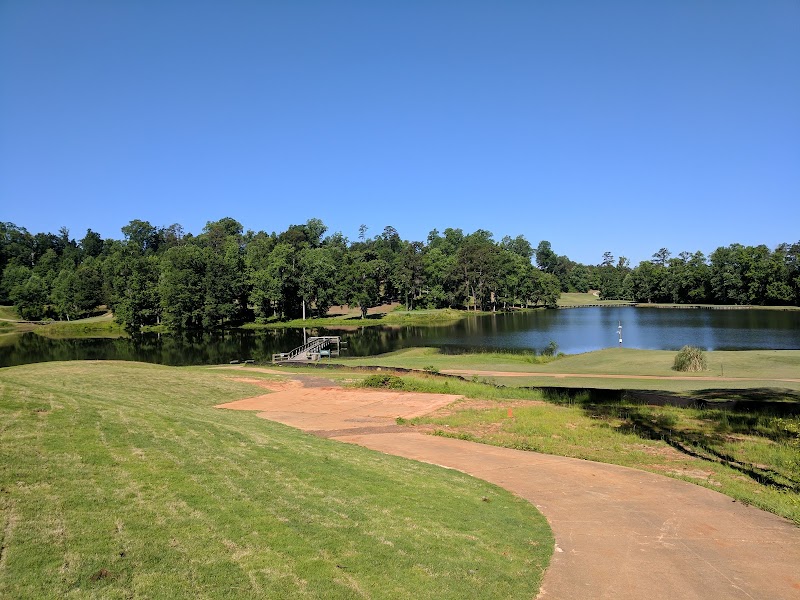 The Lodge at Sherling Lake in Greenville, Alabama, United States