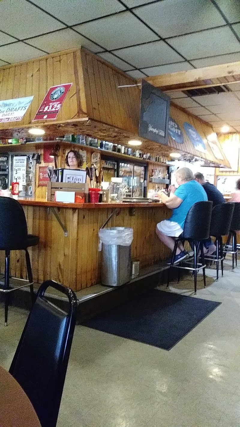 The North Manchester Inn in North Manchester, Indiana, United States