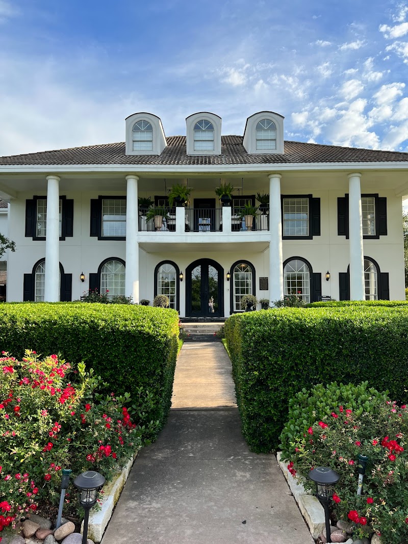 The Plantation House Boutique Inn in Pflugerville, Texas, United States