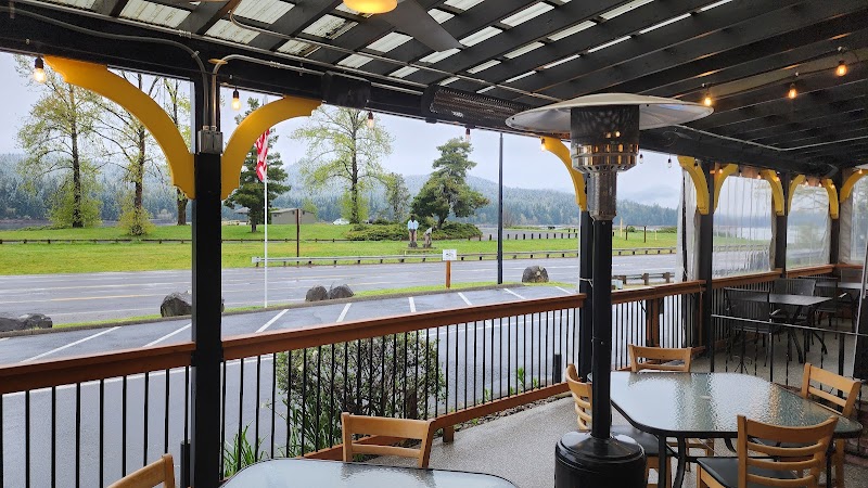 The Point Restaurant and Lounge in Sweet Home, Oregon, United States