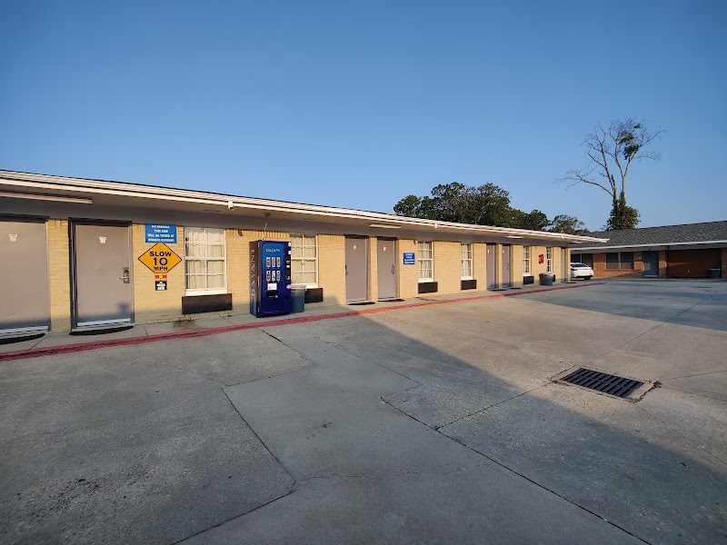 The Shades Motel in Baton Rouge, Louisiana, United States