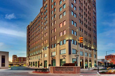 The Threefoot Hotel in Meridian, Mississippi, United States