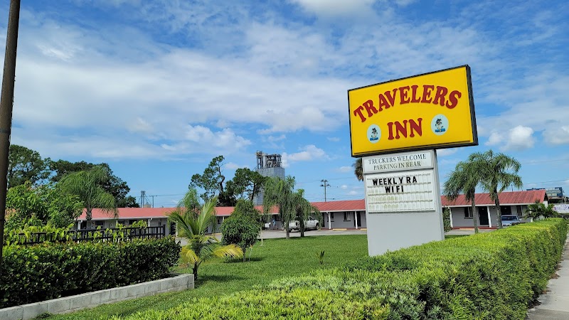 Travelers Inn in Taylor Creek, Florida, United States