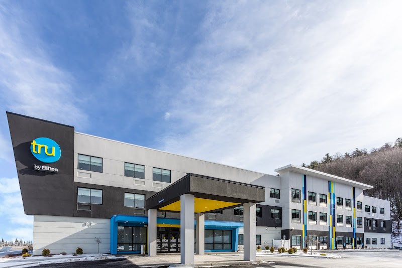 Tru by Hilton Binghamton Vestal in Vestal, NY, United States