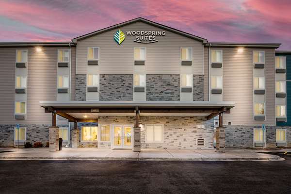 WoodSpring Suites Gurnee - Chicago North in Gurnee, Illinois, United States
