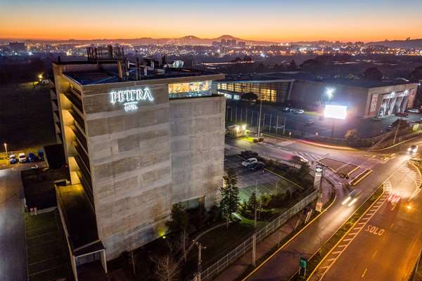 Wyndham Concepción Pettra in Concepcion, Chile