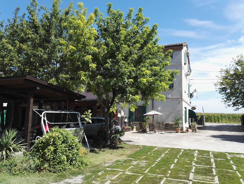 Affittacamere Ponte Catena da Giovannino in Novi di Modena, Italy