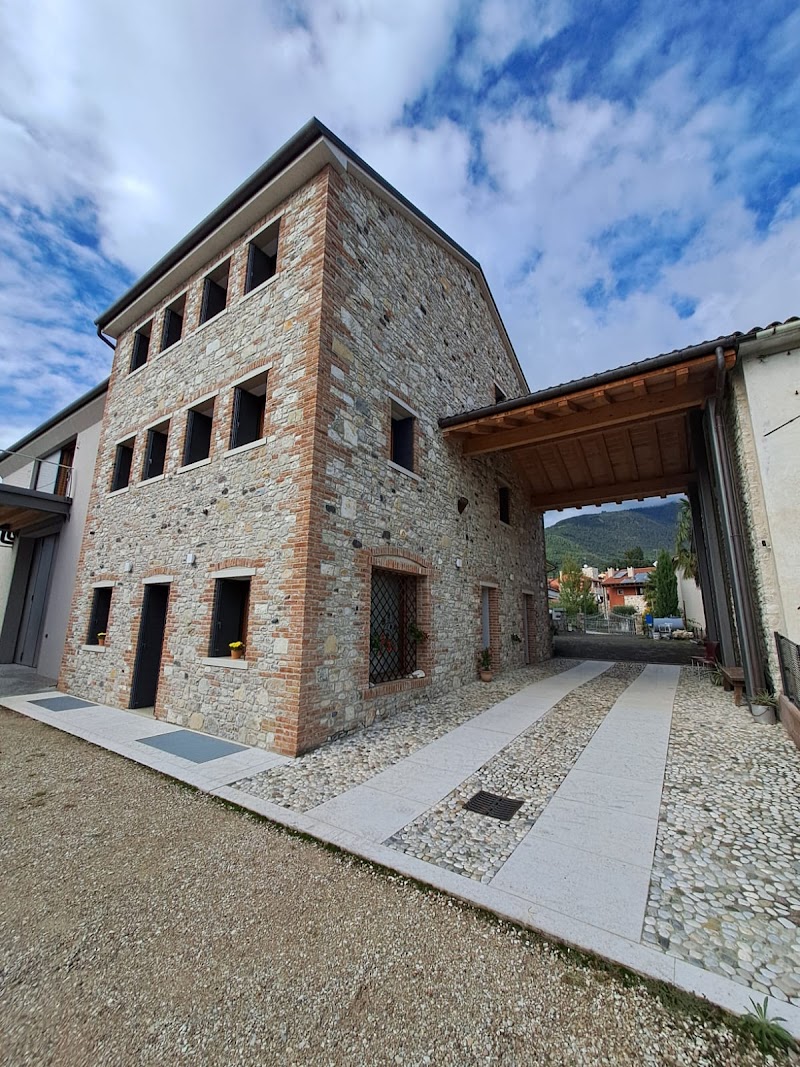 Agrialloggio Cantina Piccolin in Valdobbiadene, Italy