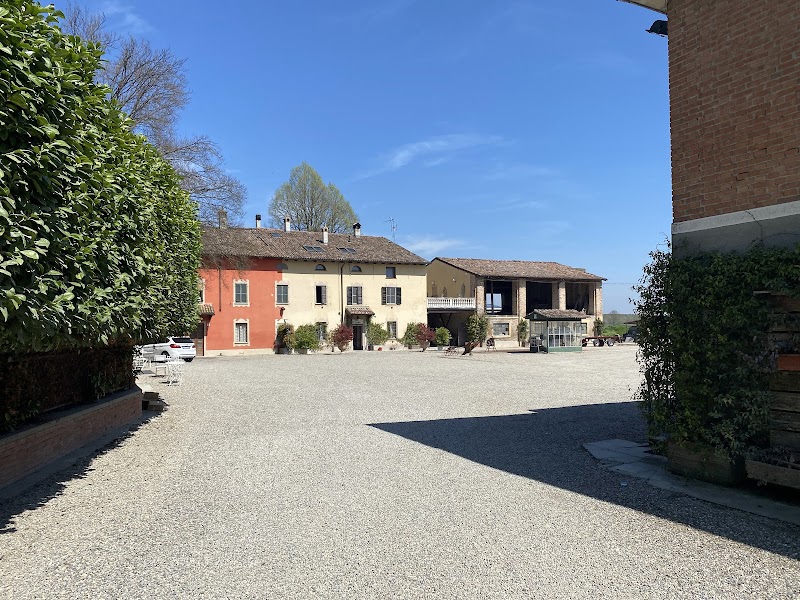 Agriturismo Corte Celati in Roncaglia, Italy