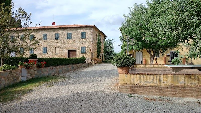 Agriturismo Fattoria Rozzalupi in Cerreto Guidi, Italy