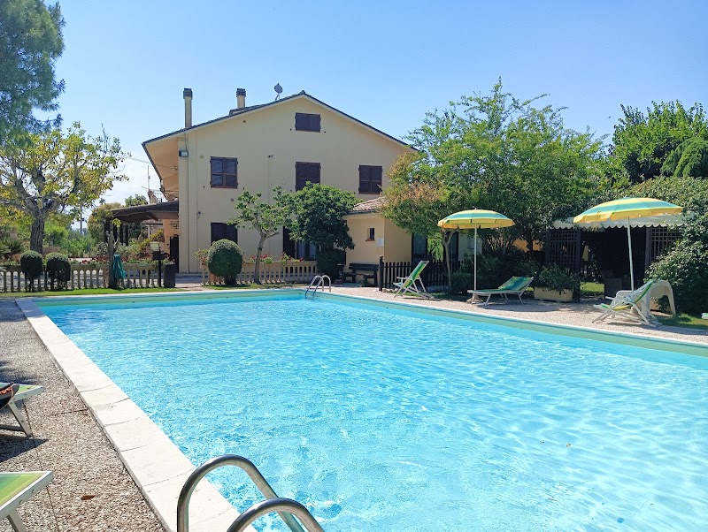 Agriturismo Il Casale in Morrovalle, Italy