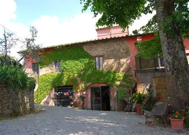 Agriturismo La Poggiarina in Cavriglia, Italy