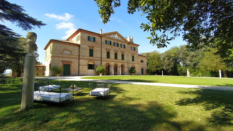 Agriturismo Villa Centofinestre in Filottrano, Italy
