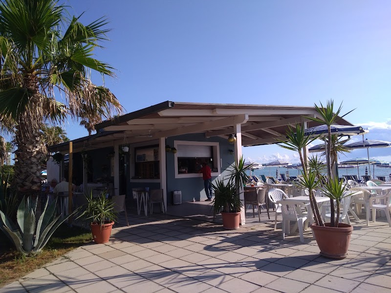 Albergo Altamira in Roseto degli Abruzzi, Italy