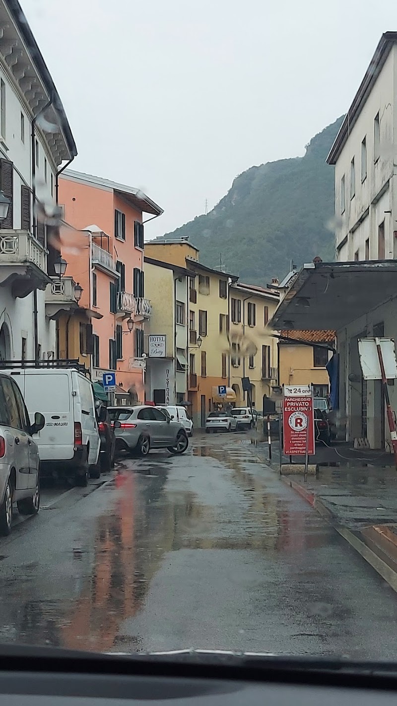 Albergo Betty in Salo, Italy