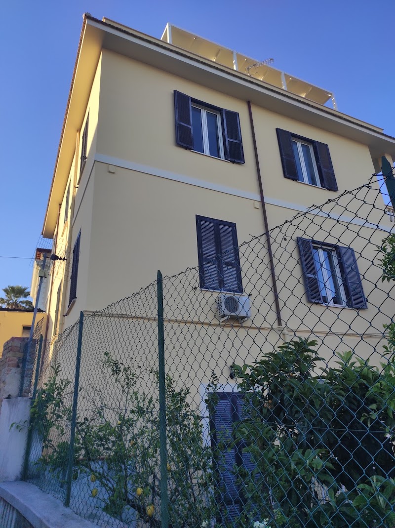 Aloha House in Formia, Italy