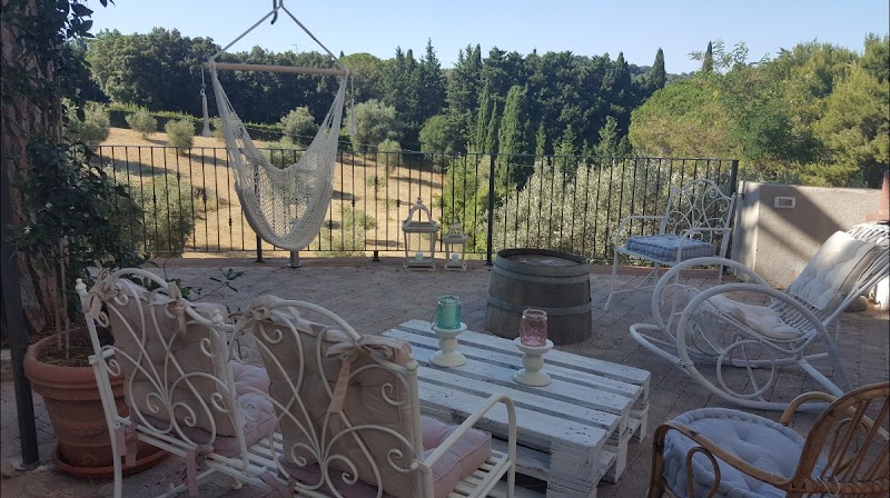 Amore a Prima Vista in Campiglia Marittima, Italy