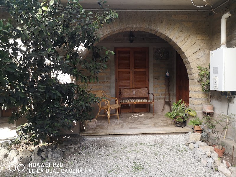 Ape Regina Agriturismo 2 Montelarco in Rignano Flaminio, Italy