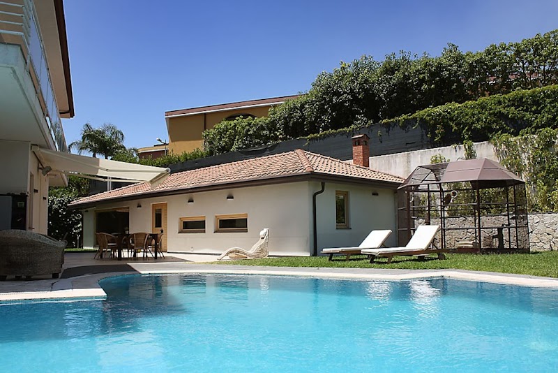 Ara Town House in San Giovanni la Punta, Italy