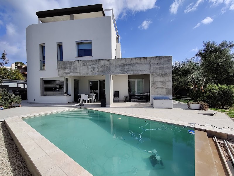 Art House in Quartu Sant'Elena, Italy