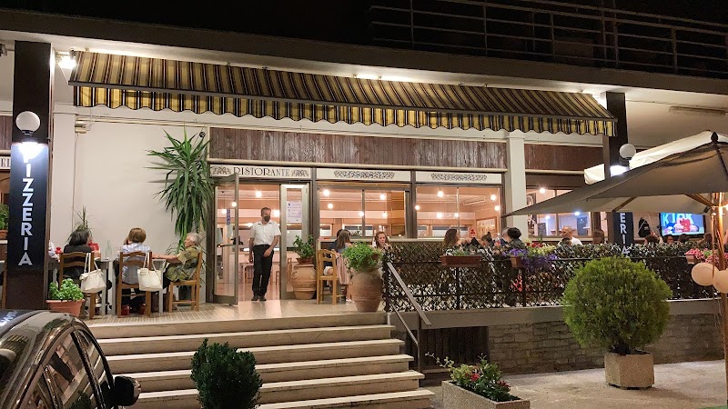 Asso di Coppe in Deruta, Italy