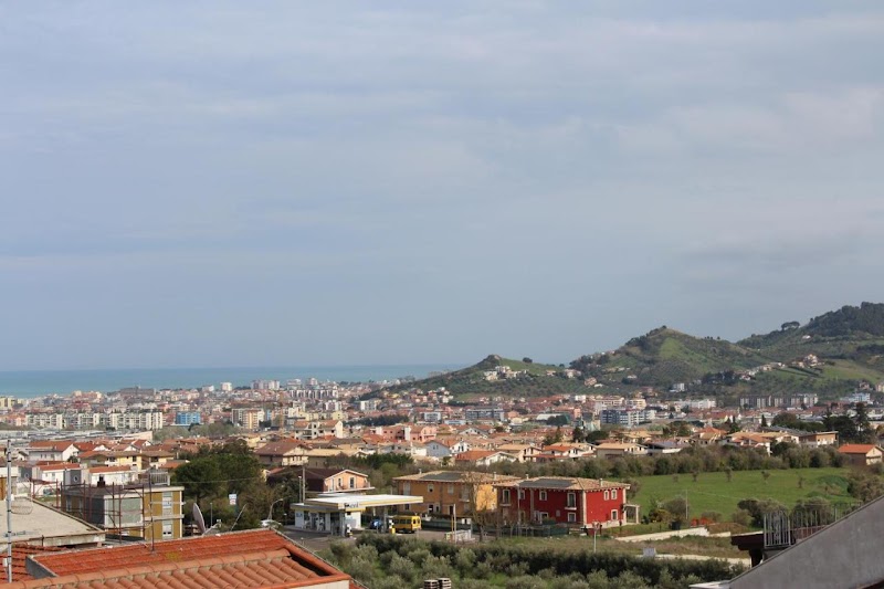 B&B A Due Passi in Citta Sant'Angelo, Italy