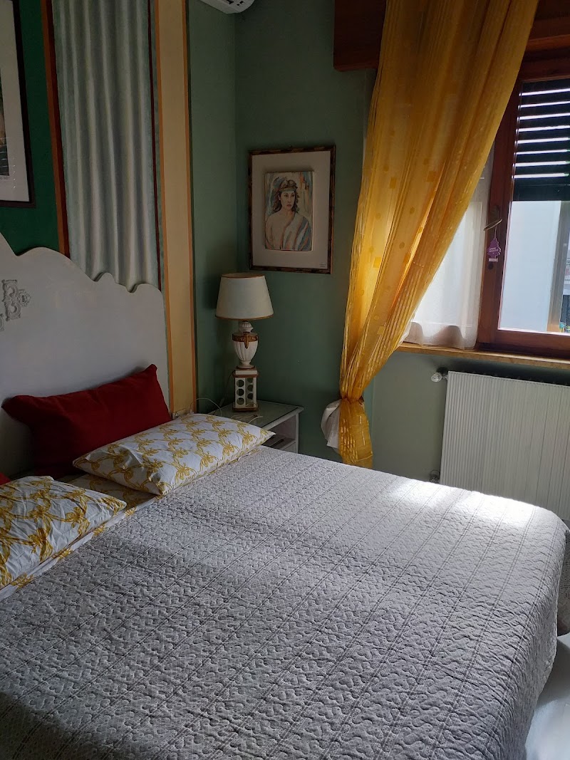 B&B Art in Bussolengo, Italy