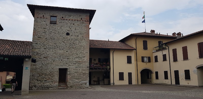 B&B Black&White in Cantu, Italy