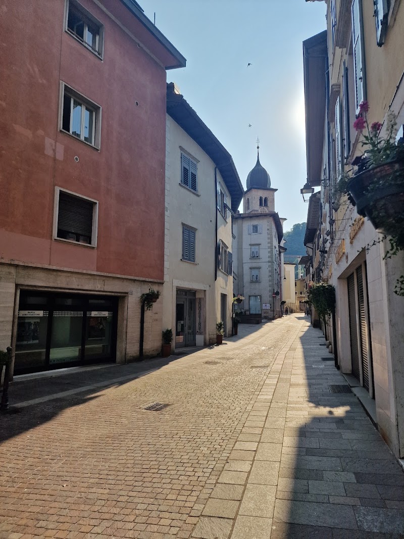 B&B C’est Lavis Rooms & Suites in Lavis, Italy