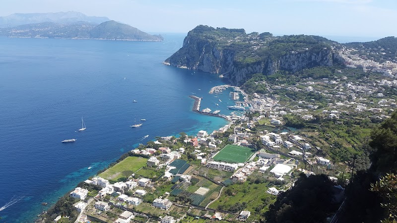 B&B L’Arcobaleno in Campagna, Italy