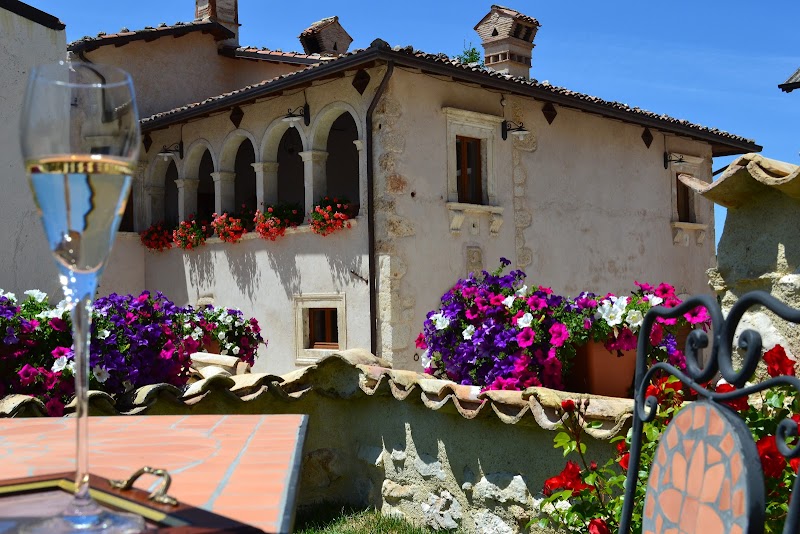 B&B La Loggia Servanzi in San Severino Marche, Italy