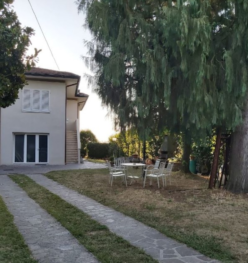 B&B Le Rose di Paola in Santa Maria a Monte, Italy