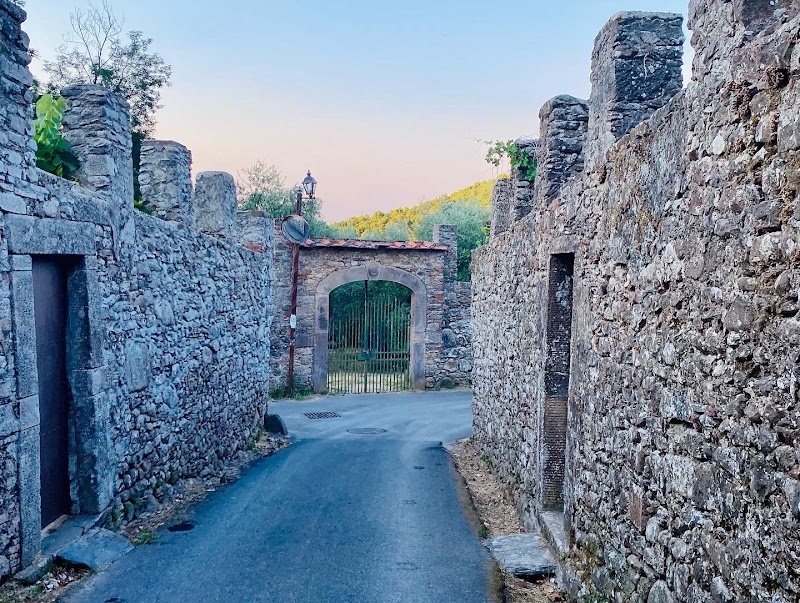 Bed & Breakfast Parrana San Giusto in Colle Salvetti, Italy