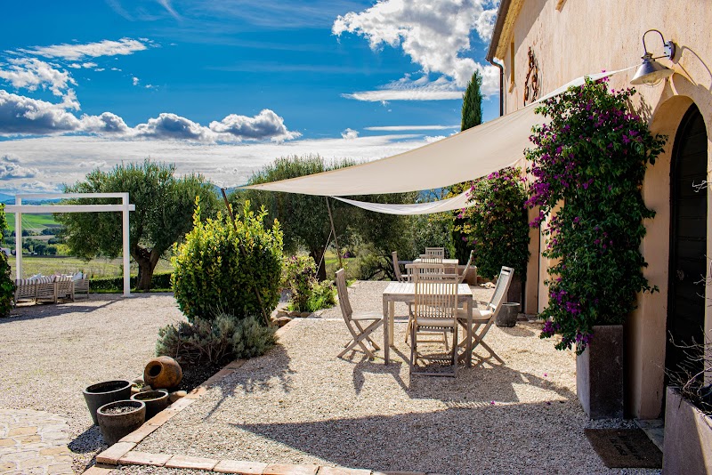 Bed & Breakfast Saltregna in Cingoli, Italy