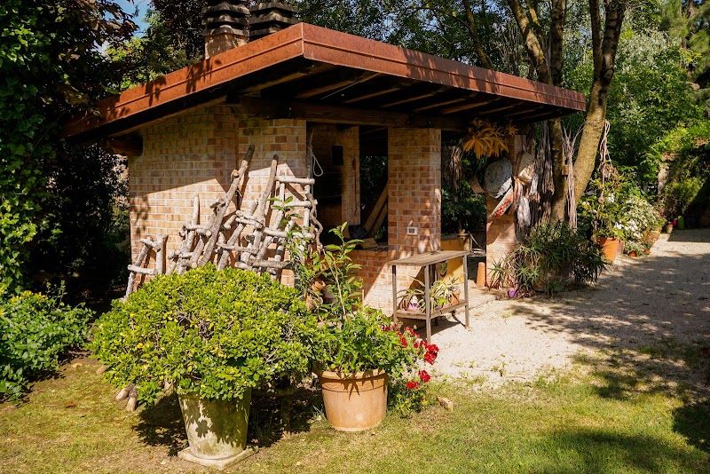 Bed & Breakfast Villa 1010 in Latina, Italy