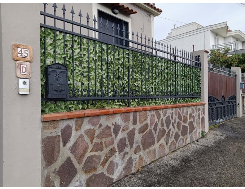 Camera dell’ Antico Arco Romano in Pozzuoli, Italy