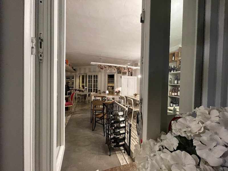 Cantina del Convento Maison in Chieri, Italy