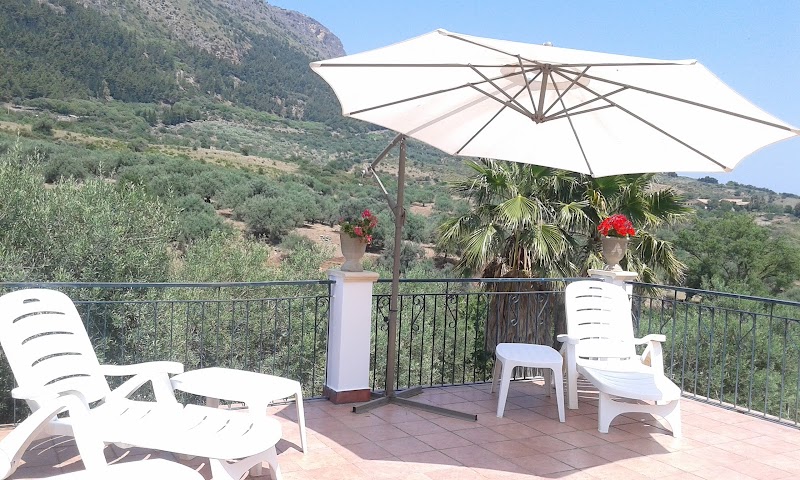 Casa Siciliana Altarbiah in Trabia, Italy