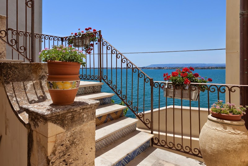 Charme Hotel Henry’s House in Siracusa, Italy