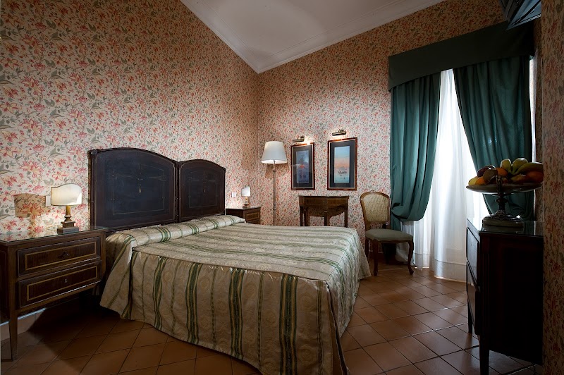 Chiaja Hotel de Charme in Naples, Italy