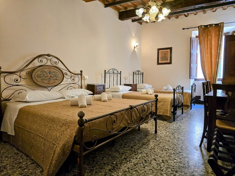 Dietro al Corso in Pisa, Italy