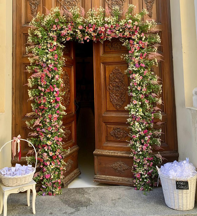 Flowers in Siniscola, Italy