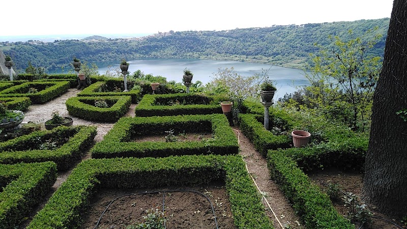Fontana di Papa (Al Dodicesimo) in Ariccia, Italy