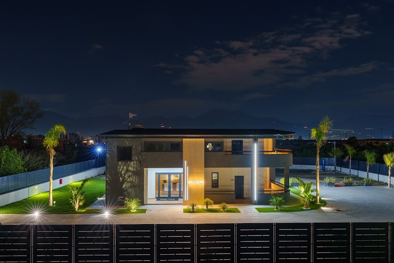 Heaven Room in Striano, Italy