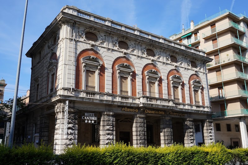 Hotel Cantore in Genoa, Italy