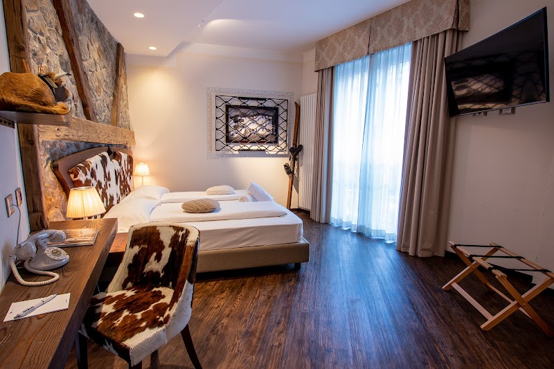 Hotel Corona in Tirano, Italy