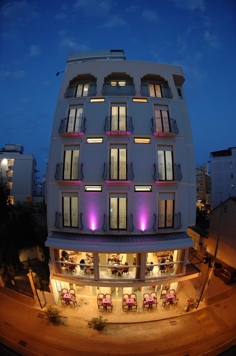 Hotel Cruiser in Cattolica, Italy