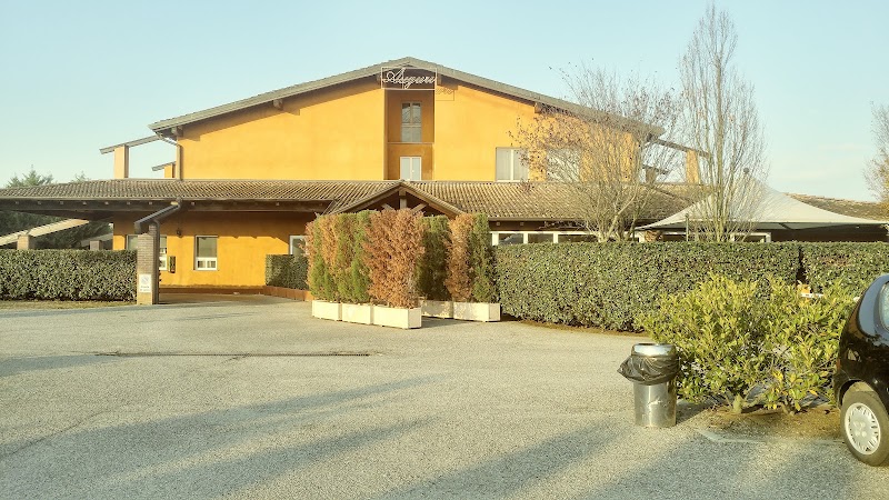 Hotel Don Carlo in Broni, Italy